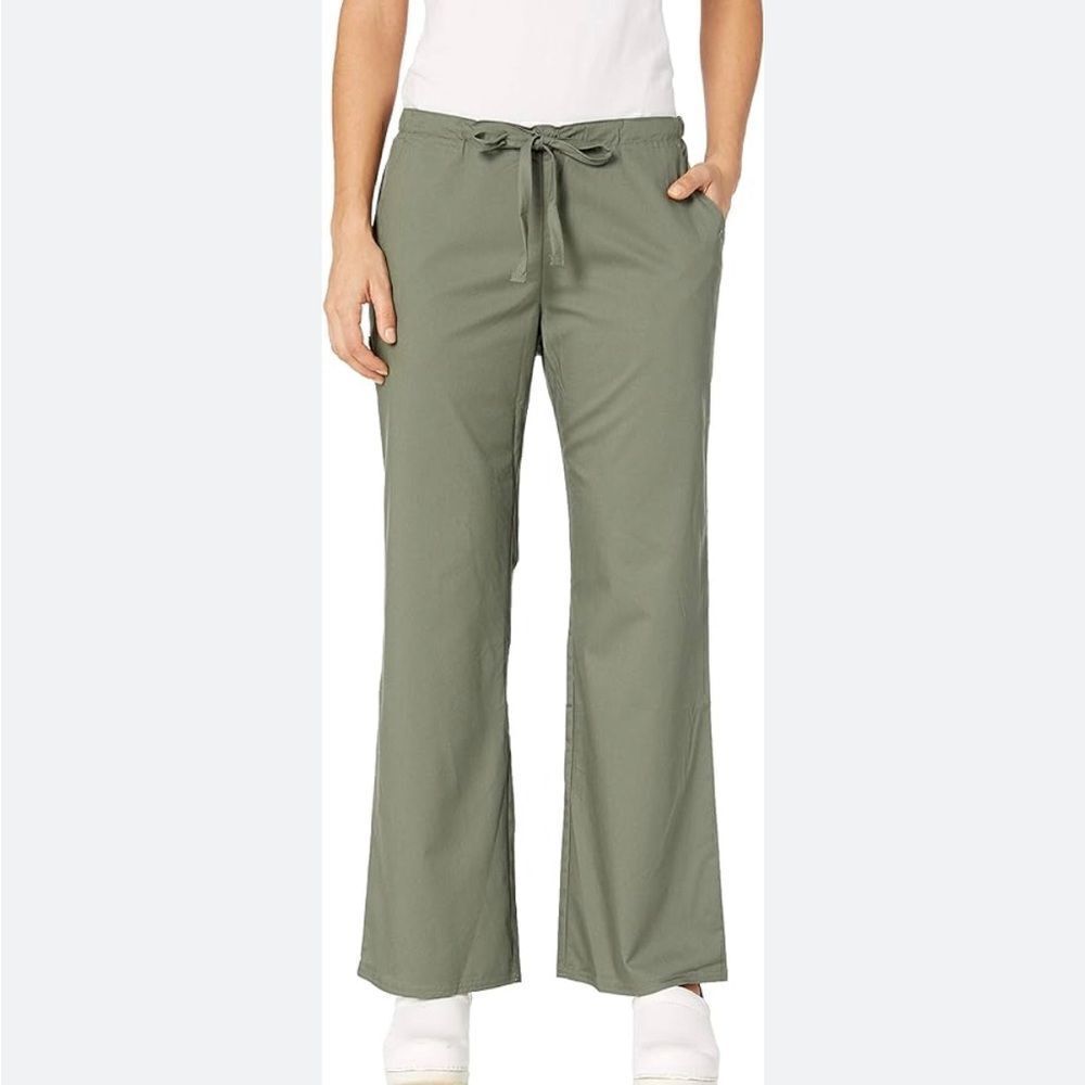 Cherokee Small Green Uniform Scrubs